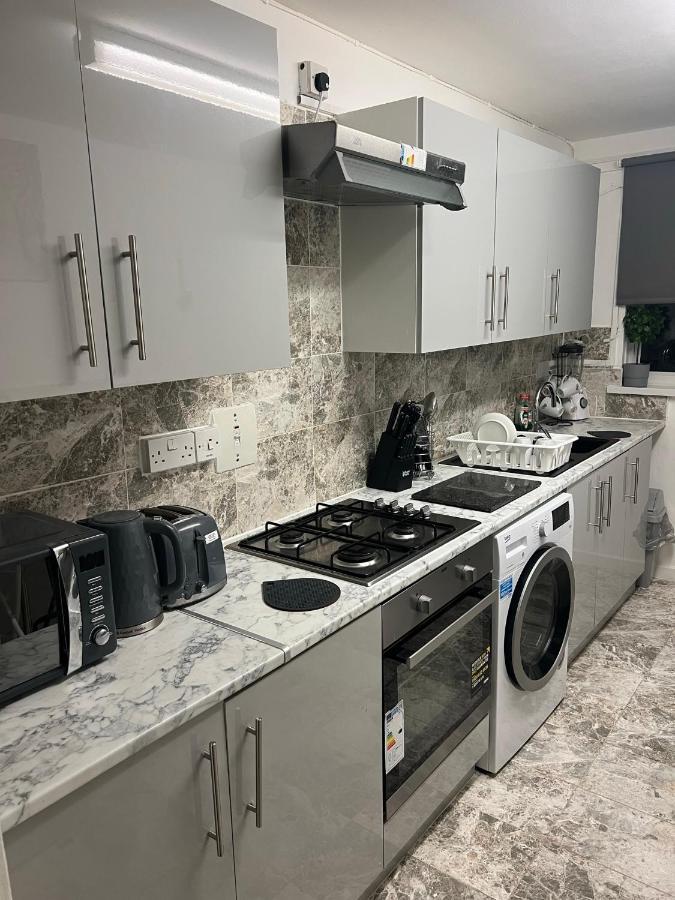 Accu Care Apartment Londra Exterior foto